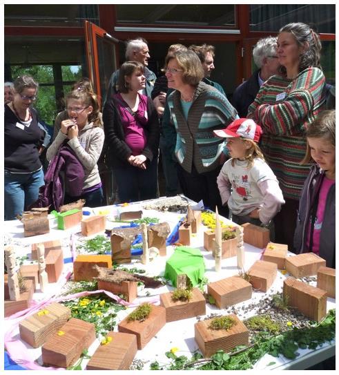 200 Familien aktiv für das Klima Freiburg und Besançon (FR) Interaktives Projekt, welches mit den teilnehmenden Familien gemeinsam veranschaulicht, wie es