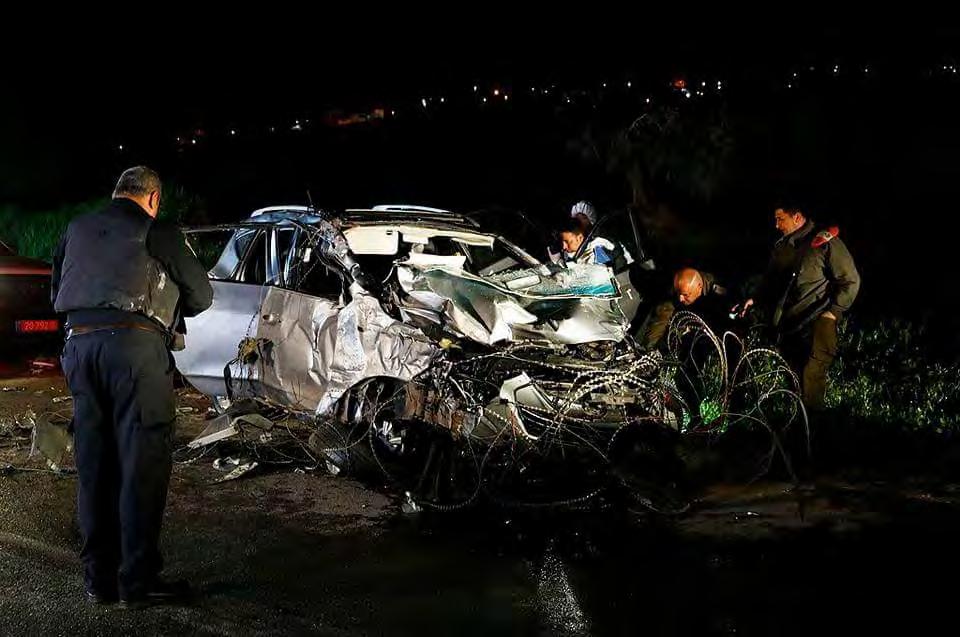 3 Das Fahrzeug des Terroristen, der im nordwestlichen Samaria den Angriff verübte (Twitter-Account von PALINFO, 16.