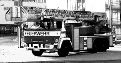Anzahl der Einsätze der Feuerwehr Reutlingen Jahr L-Einsatz Brände und Explosionen R-Einsatz Techn. Hilfe Blinde Alarme Fehleinsatz Bösw. Alarme Gesamt 1988 215 940 110 21 1.286 1989 195 1.