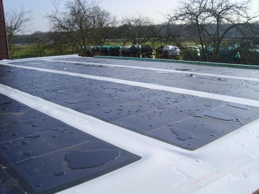Solaranlagen bei Dachabdichtungen Indachsystem