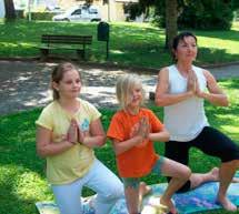 Nr. 31 Yoga für Kinder Durch fantasievolle Geschichten, mit Tieren und Blumen, lernt Ihr spielerisch Yoga kennen. Dabei fördern wir unkompliziert Koordination, Konzentration und Ausgeglichenheit.