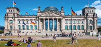 18 Berlin - Jugendpolitik konkret Münchhausencamp Ferien & Freizeit Berlin ist nicht nur hippe Hauptstadt, sondern vor allem Ort von politischem Handeln.