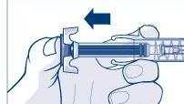 Entfernen der Nadel Bild 8. Entfernen Sie die Nadel aus der Haut, ohne den Kolben loszulassen. Bild 9.