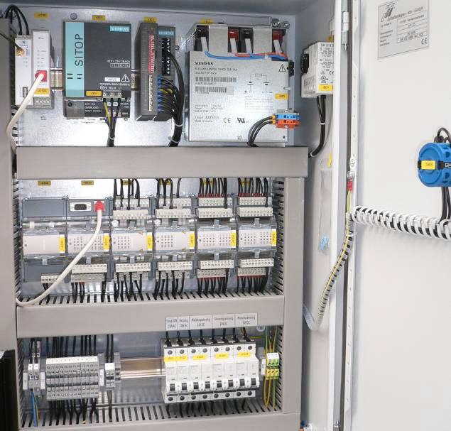 Siemens Areva - 04/0 Substation Automation 7 Network connection point 7 7