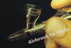 Airbrush Die Airbrush-Technik ist eine besondere Art von Kunst. Als Malmittel dient die Airbrushpistole, die mit einem Schlauch an einen Kompressor angeschlossen ist.