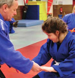 Körper und Geist würden beim Judo intensiv gefordert, womit letztlich die Persönlichkeit gefördert werde.