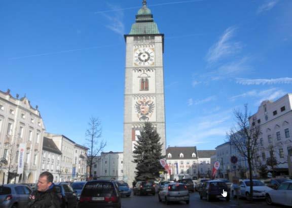 Wahrzeichen, den Stadtturm, zu besichtigen.