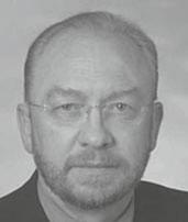 Wolfgang Ehlers studierte Bauingenieurwesen an der Universität Hannover, promovierte und habilitierte an der Universität Essen und war 1991 bis 1995 Professor für Mechanik an der TU Darmstadt.