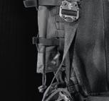 2 Das MOLLE-System ermöglicht eine flexible Befestigung von Zusatztaschen, wie Flaschentaschen, Trimm-Bleitaschen, Messerhaltern, Schnellabwurftaschen,