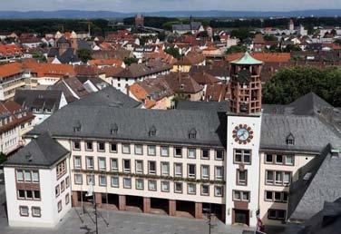 Gebäude: Rathaus, Brunnen, Turmuhr Gebäude-IDs: 69000140, 69000761, 69000796 Adresse: Rathaus Marktplatz 2 67547 Worms (69000.