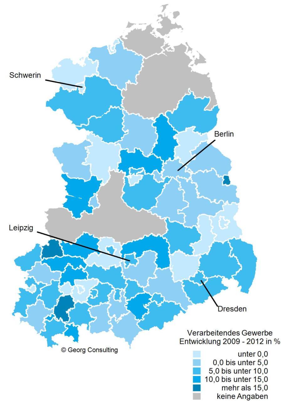 Verarbeitendes Gewerbe Regionaldaten Berlin & Ostdeutschland Top 5 Kreise (Beschäftigungsentwicklung 09-12 in %) 1. LK Mecklenburgische Seenplatte*: 33,0% 2. LK Ilmkreis: 24,7% 3.
