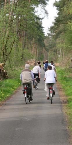 Marktforschungserkenntnisse Fahrradtagesausflügler 153 Mio. fahrradtouristische Tagesreisen Ausflüge vorwiegend von Mai bis Oktober (80%) Ø Entfernung des Ausflugziels: 69 km (einfacher Weg, inkl.
