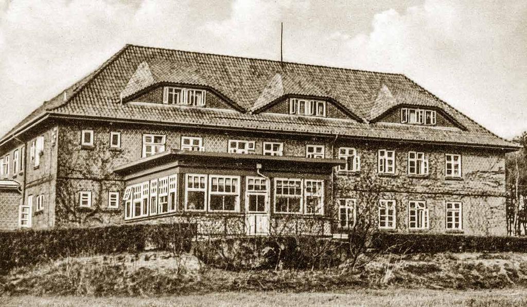 Das Kurhaus an den Auen ließ Oskar Alexander 1931/32 zusammen mit dem Bau des neuen Kurhauses zur Unterbringung von Privatpatienten errichten.