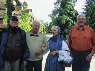 LANDES OURNAL Mecklenburg-Vorpommern J SENIORENGRUPPE ROSTOCK Was war los bei den Rostocker Senioren?