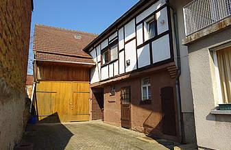 Hofreite in Nauheim, mit Nebengebäuden Kaufpreis: 99.