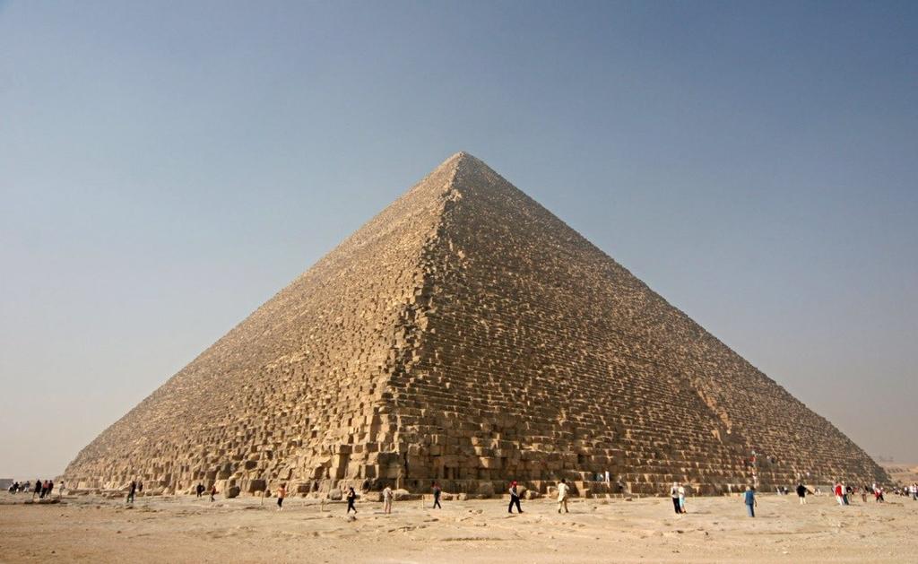 Studienmodell: die Spitze der Pyramide als Kulmination Das