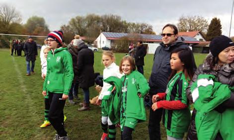 Jugendfußball D-Juniorinnen starten los! Am 12. November hatten die D-Mädls des FC Gerolfing ihr erstes Spiel.
