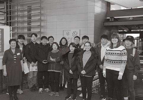 Gäste aus Südkorea im Kreishaus Luckenwalde empfangen FORTSETZUNG DES GEDANKENAUSTAUSCHES FÜR HERBST GEPLANT Über Politik und Verwaltung informierten sich Gäste aus Südkorea in der vergangenen Woche