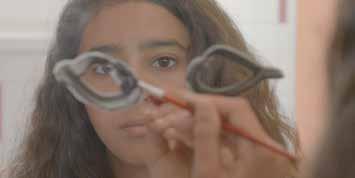 KIDS 3 SAFIA S ZOMER SAFIA S SUMMER Netherlands 2017 Documentary 15:10 min DCP Dutch OV, Arabic OV Director / Script Els van Driel Producer Anouk Donker,