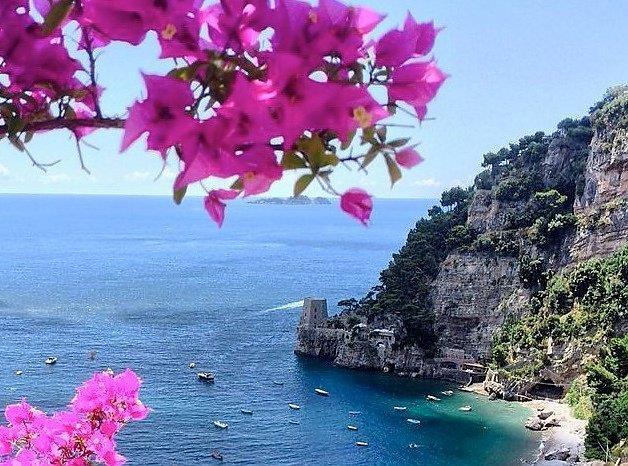 NEBENKOSTEN / TRINKGELDER Ab dem 01. Juli 2016 wird für touristische Aufenthalte auf den Balearischen Inseln eine Öko-Tourismussteuer erhoben.