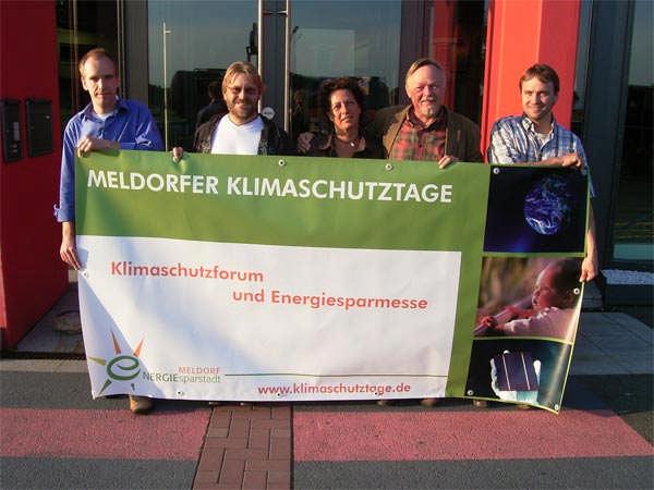 Meldorf: Bürgerinitiative Energiesparstadt Meldorf Energietage: Klimaschutzforum und Energiesparmesse Energiekataster für öffentliche Gebäude Solarbundesliga: 1.