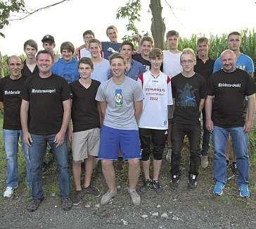 Mein Verein 17 Mistelgau JFG Neubürg Bei ihrem schon traditionellen Jugendevent präsentierte sich die vor sechs Jahren gegründete JFG Junioren-Förder-Gemeinschaft Neubürg 05 auf dem Sportgelände des
