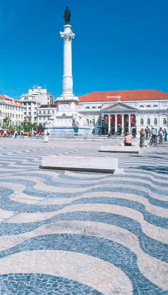 ENTDECKEN SIE LISSABON! Lissabon, die Schöne am Tejo, umgibt der unwiderstehliche Charme vergangener Zeiten.