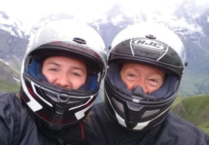 MOTORRADAUSFAHRT NACH ÖSTERREICH mit 10 Motorrädern starteten wir bei Regen zu unseren dies jährigen Motorradausfahrt vom 28. Juni bis 2. Juli nach Lofer im Salzburger Land.