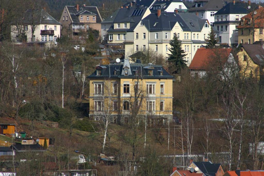 Bild 009 Villa Pucher Kurz vor 1900 ist auch die Pucher sche Villa am Rande des Reißbergs gebaut worden (Feldweg Nr.