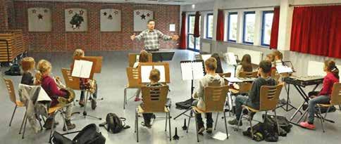 44. Tag der Blasmusik JeKits Jedem Kind Instrumente, Tanzen, Singen JeKits ist ein kulturelles Bildungsprogramm in der Grundschule für das Land Nordrhein-Westfalen.