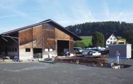 Stallanbau für Milchschafe Beitrag von der Baumeisterabteilung, GLB Zürich Land Ueli und Nanni Reichling bewirtschafteten im Guggenbühl in Illnau einen Milchwirtschaftsbetrieb.