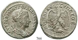 ss+ 200,- 740 Antoninus Pius, 138-161 Bronze. 8,32 g. Kopf r. mit Lorbeerkranz / SC Adler l.