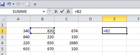 Wieder die Zelle anklicken, wo das Ergebnis stehen soll das = Zeichen (über der 0) tippen und dann die Zahl mit der die Rechnung geschenen soll anklicken, auf der Tastatur wählen ( / oder x oder