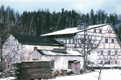 63: Blick auf die Bahrmühle um 1910. Foto: Gerhard Hahnel, Bad Gottleuba. Abb. 3.64: Blick auf die Bahrmühle um 1910.