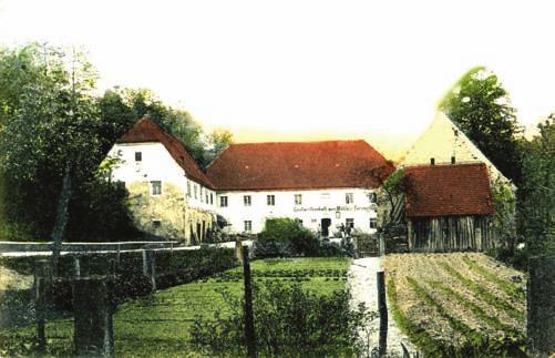 Alte Mühlen an der Gottleuba Seite 84 A+ S. FISCHER Abb. 4.38: Die Nentmannsdorfer Mühle um 1920. Abb. 4.39: Die Nentmannsdorfer Mühle nach dem Hochwasser 1927. Samm. Fam. Geßner, Nentmannsdorf.