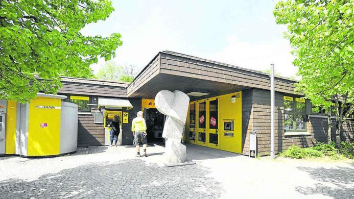 Die Idee Dominik-Brunner-Stiftung sucht bereits 2010 nach einem Haus, wo sie sich für Kinder und Jugendliche engagieren kann Objekt in der Poststraße (München-Hardthof) mit Kaufoption Kaufoption