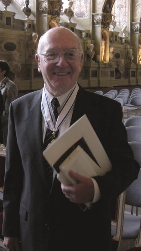 Prof. Blömer mit Maximilians Orden 2001 Maximilians Orden für Wissenschaft und