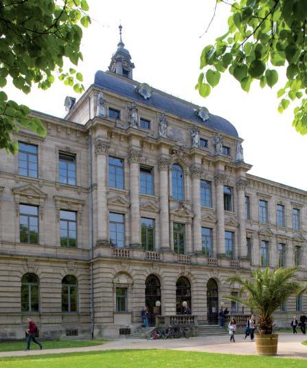 STUDENTEN- APARTMENTS AN DER RICHTIGEN STELLE Die Friedrich-Alexander-Universität (FAU) in Erlangen besteht aus fünf Fakultäten, die in 23 Departments aufgeteilt sind.