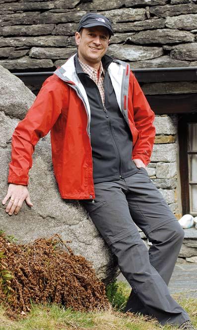 6 The North Face Ralf Eble Outdoor Jacke Stretch Venture aus leichtem Hy-Vent Material, wasserdicht und