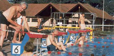 April 1984 war es soweit: die Sportabzeichengruppe Traisa konstituierte sich im Traisaer Sportheim.