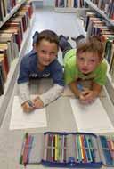 2016 führte die Klasse 2 der Grundschule Leuthen im Rahmen des Deutschunterrichts eine Exkursion in die Stadtbibliothek durch.