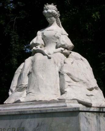 Abb. 2012-3/03-003 Kaiserin Elisabeth 1867 (Krönung zur Königin von Ungarn) Denkmal in