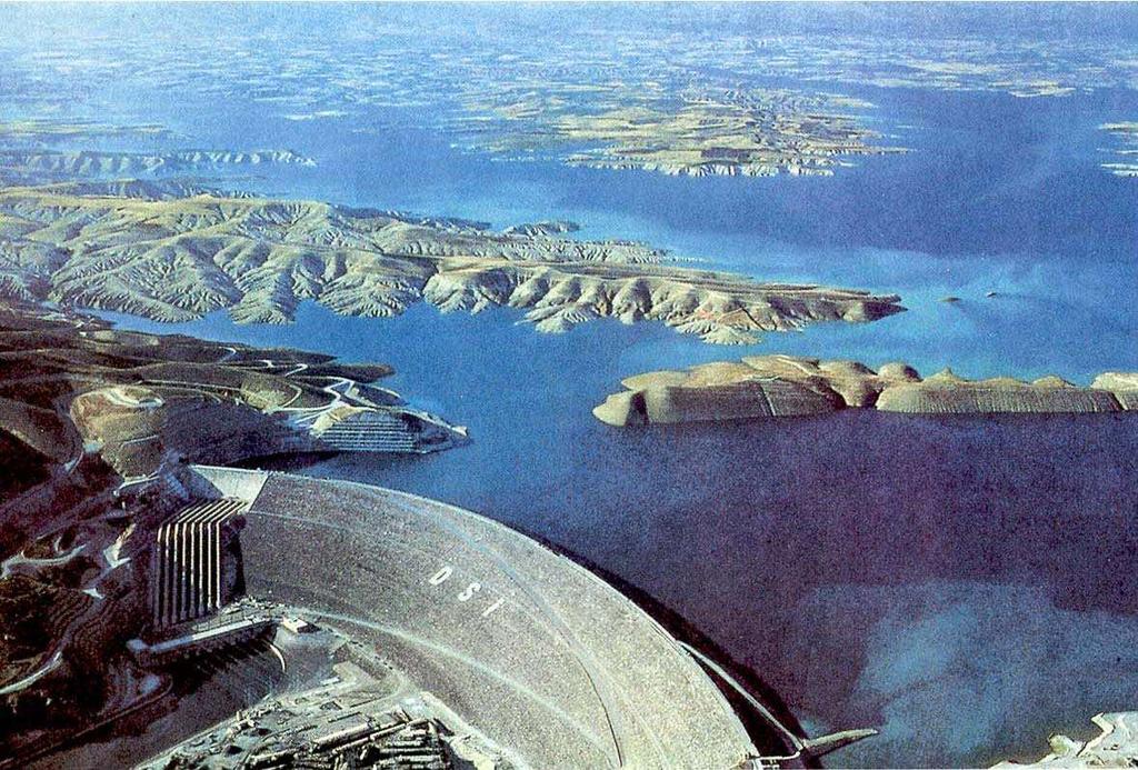Der Atatürk-Staudamm in der Türkei Quelle landwirtschaftlichen