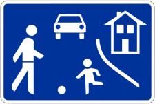 8 Verkehrsberuhigte Bereiche Empfehlungen Fußgänger und Radfahrer noch besser schützen: geschwindigkeitsdämpfende Gestaltung, niveaugleicher Ausbau Ausfahrten eindeutig