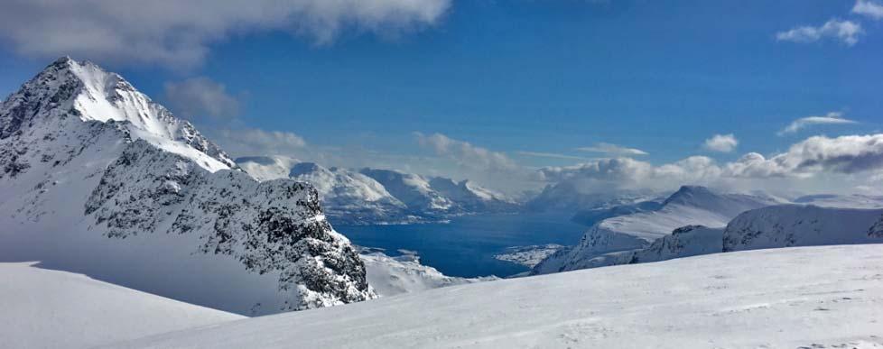Artic Fly, Ride and Hike week Abisko, Riksgränsen, Narvik und Lyngen Alps Tromsø week 1 (SWE-NOR) 2018 Leistungen: Führung und Betreuung durch staatlich geprüften Berg- und Skiführer IVBV 7-Tage Max.
