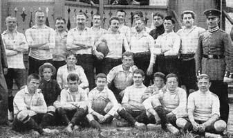 Mythos VfB Die VfB-Generation der Tonndorfs - 1906 auf dem Stöckach-Spielplatz. Als das Leben noch ein (Rugby)Spiel war. Die Tonndorfs Teil V Eine Woge der Begeisterung ging durchs ganze Land.