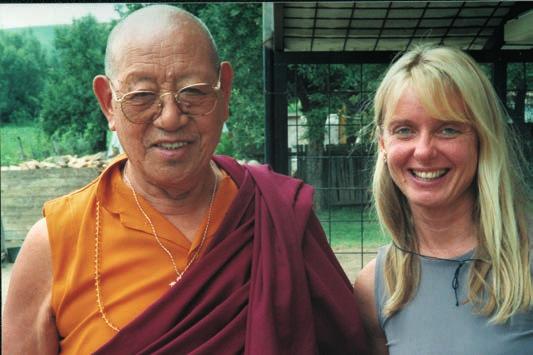 Rinpoche verstarb im Juni 2003 im Alter von 85 Jahren.
