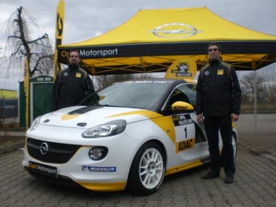 RALLYE TEAM REITER Das RALLYE TEAM REITER ist das Einsatzteam der Reiter GbR und eines von nur 24 Teams die deutschlandweit am Opel Rallye Cup teilnehmen dürfen.