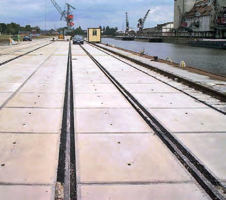 gleisauskleidungsplatten Die seit Jahrzehnten bewährten Gleisauskleidungs platten werden im Rastermaß für Bahnübergänge und Gleis - anlagen gefertigt.