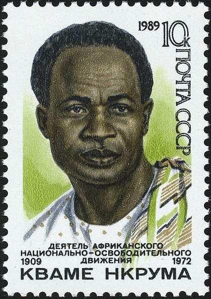 Der Weg zur Unabhängigkeit Nkrumah übernimmt Führungsrolle in der antikolonialen Bewegung und erreicht 1957 als erste afrikanische Kolonie die Unabhängigkeit ( Never Backword, ever Forward ) Mitglied